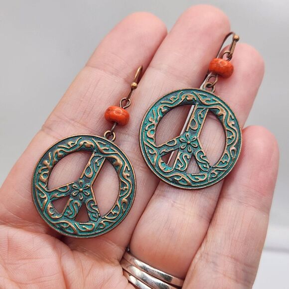 70s Retro Inspired Boho Peace Sign Earrings Patina Copper Tone Beaded Hippie EUC - Picture 1 of 6
